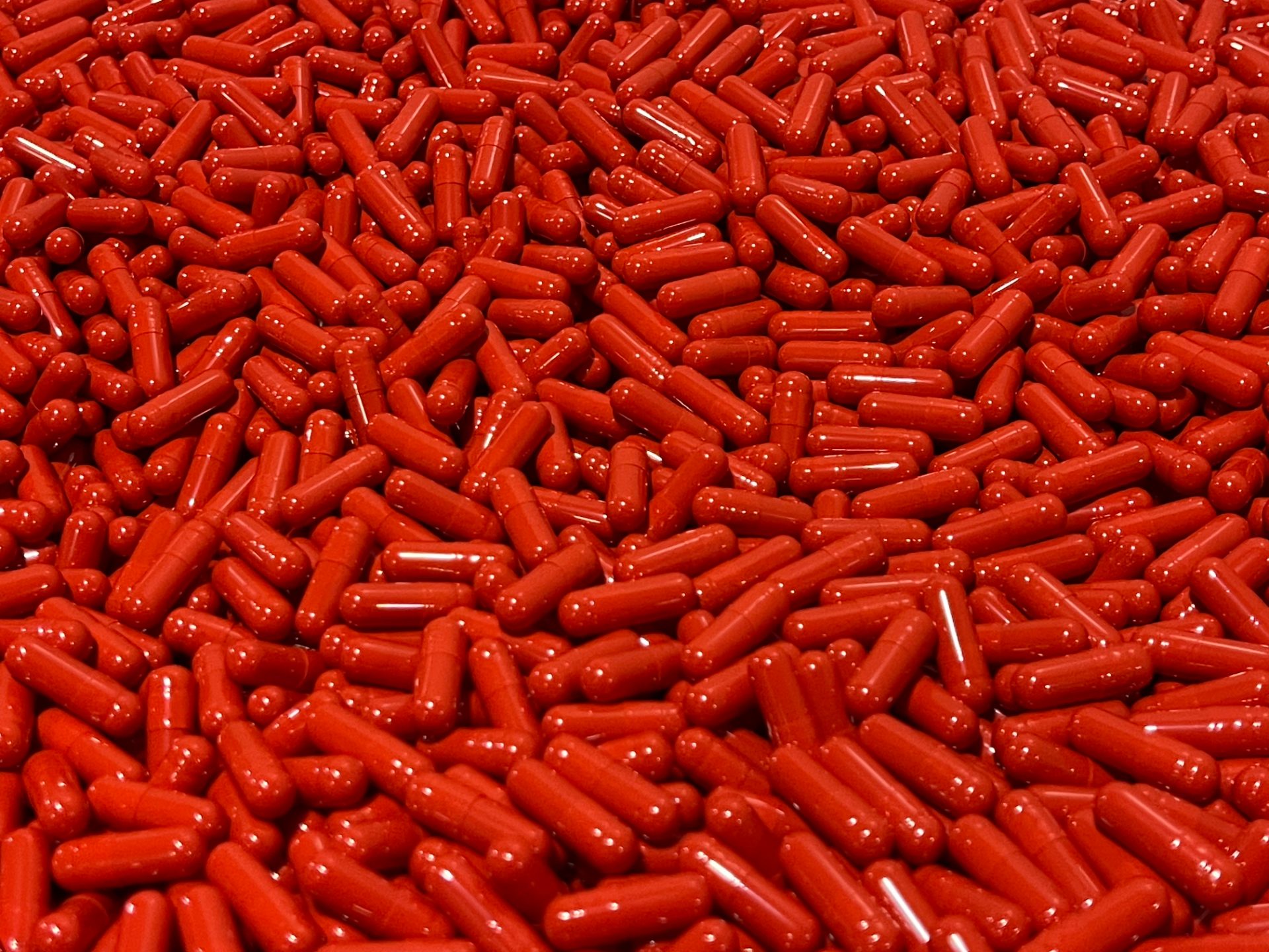 Red empty gelatin capsules